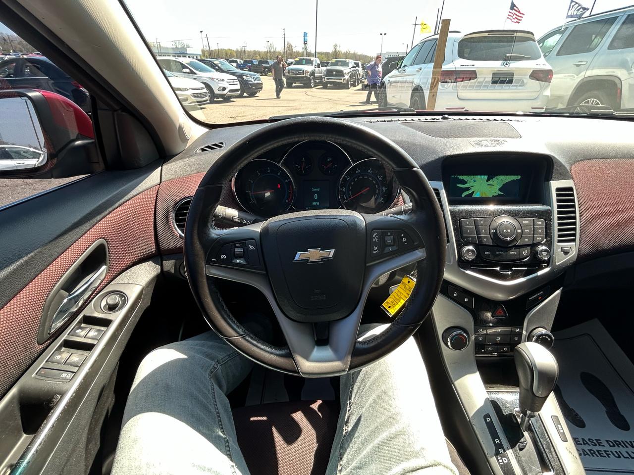 Chevrolet Cruze 1LT 2012