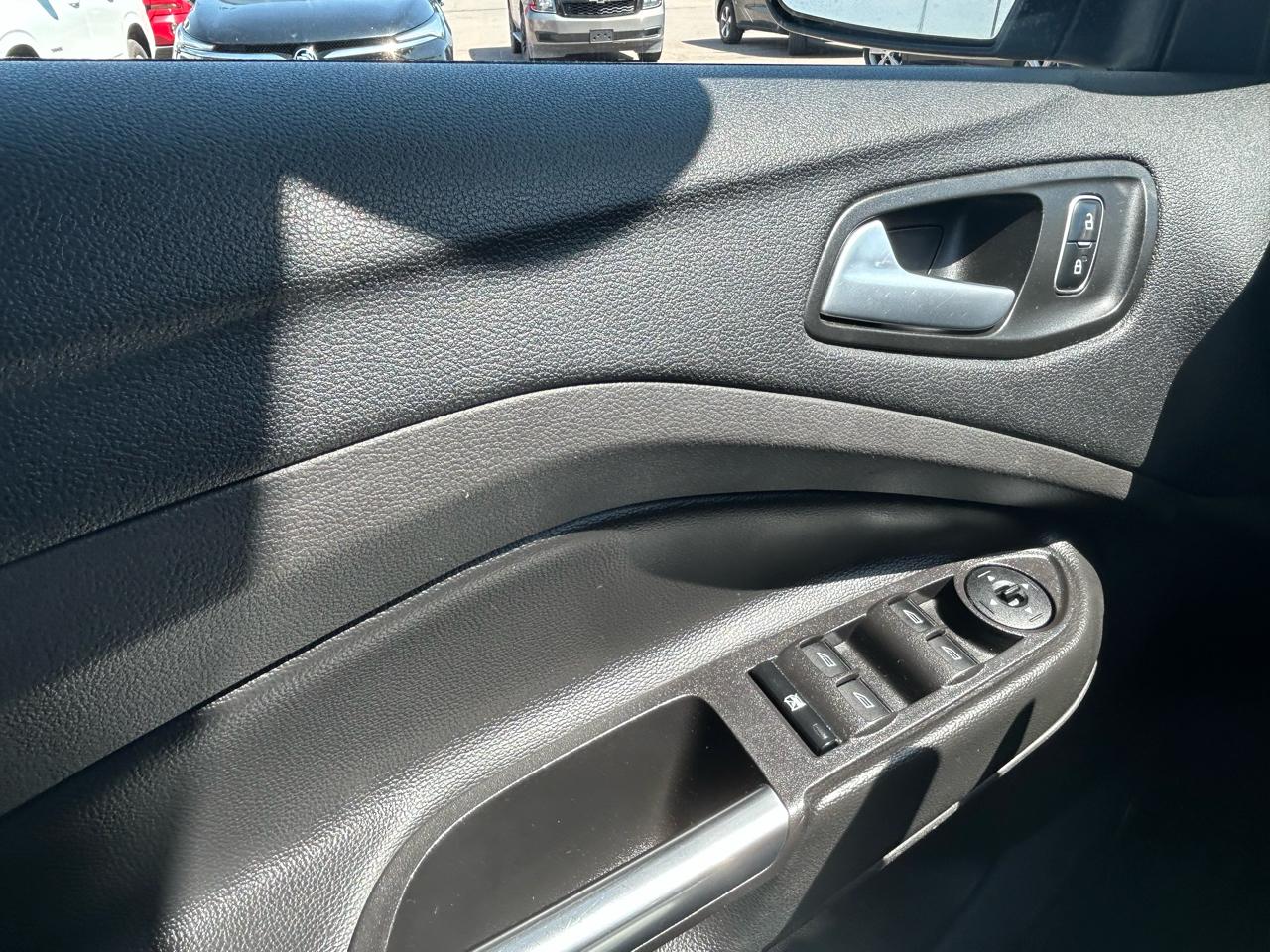 Ford Escape SEL 4WD 2018