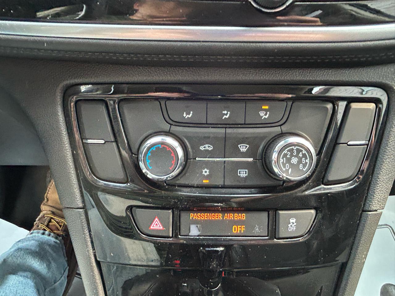 Buick Encore Preferred FWD 2017