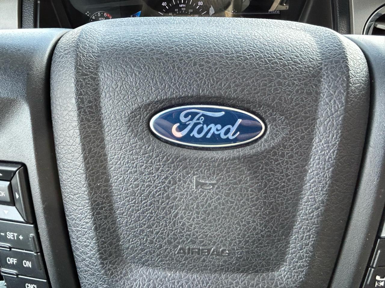 Ford Expedition EL XLT 2WD 2015