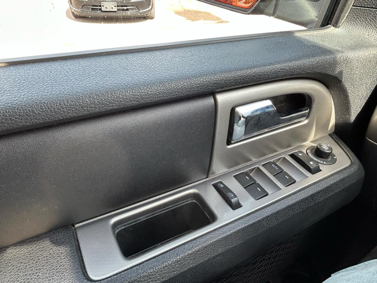 Ford Expedition EL XLT 2WD 2015