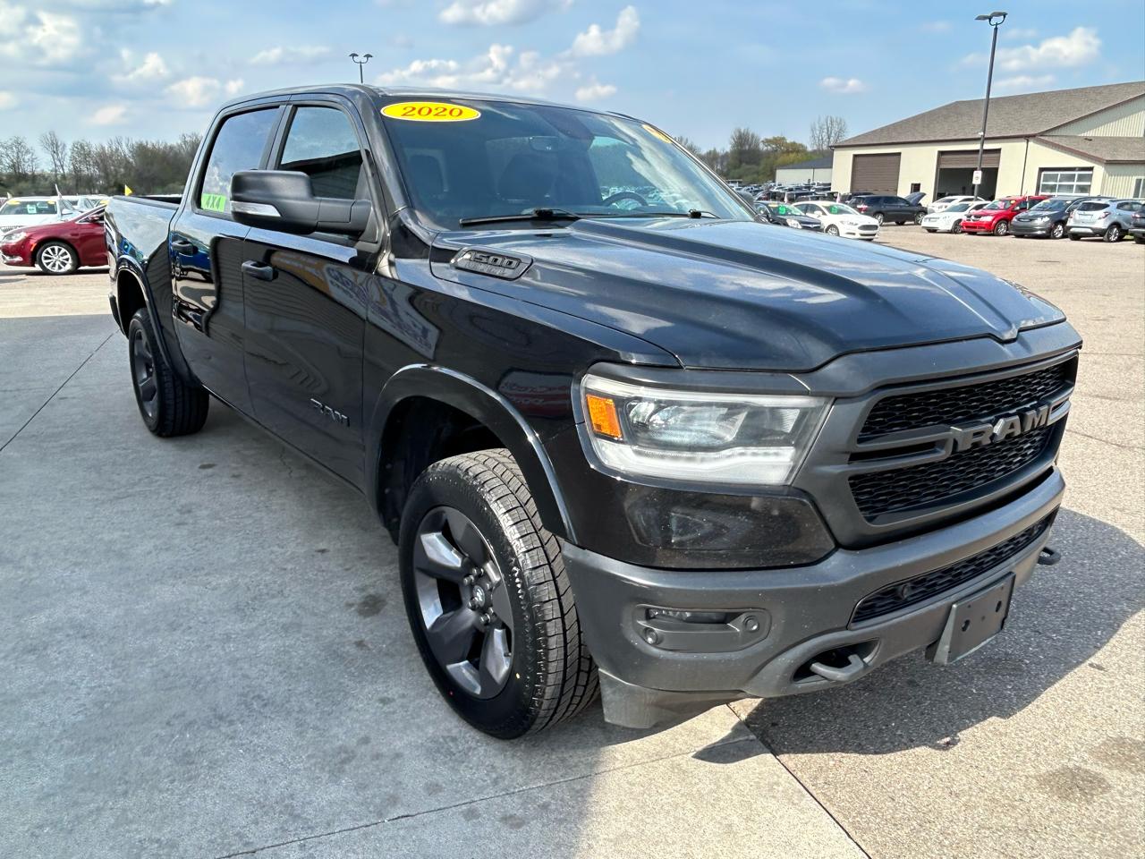 RAM 1500 Big Horn Crew Cab SWB 4WD 2020