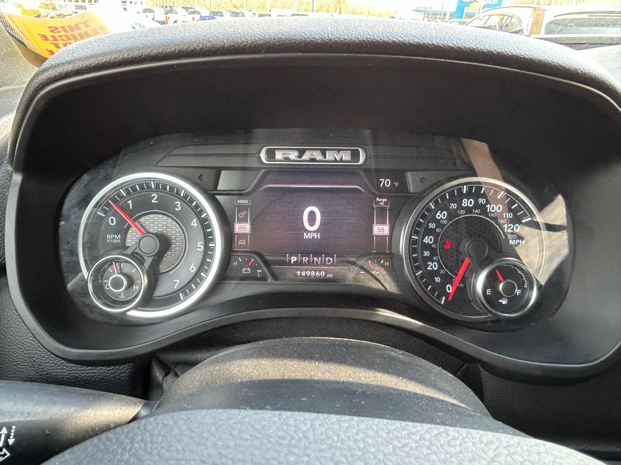 RAM 1500 Big Horn Crew Cab SWB 4WD 2020