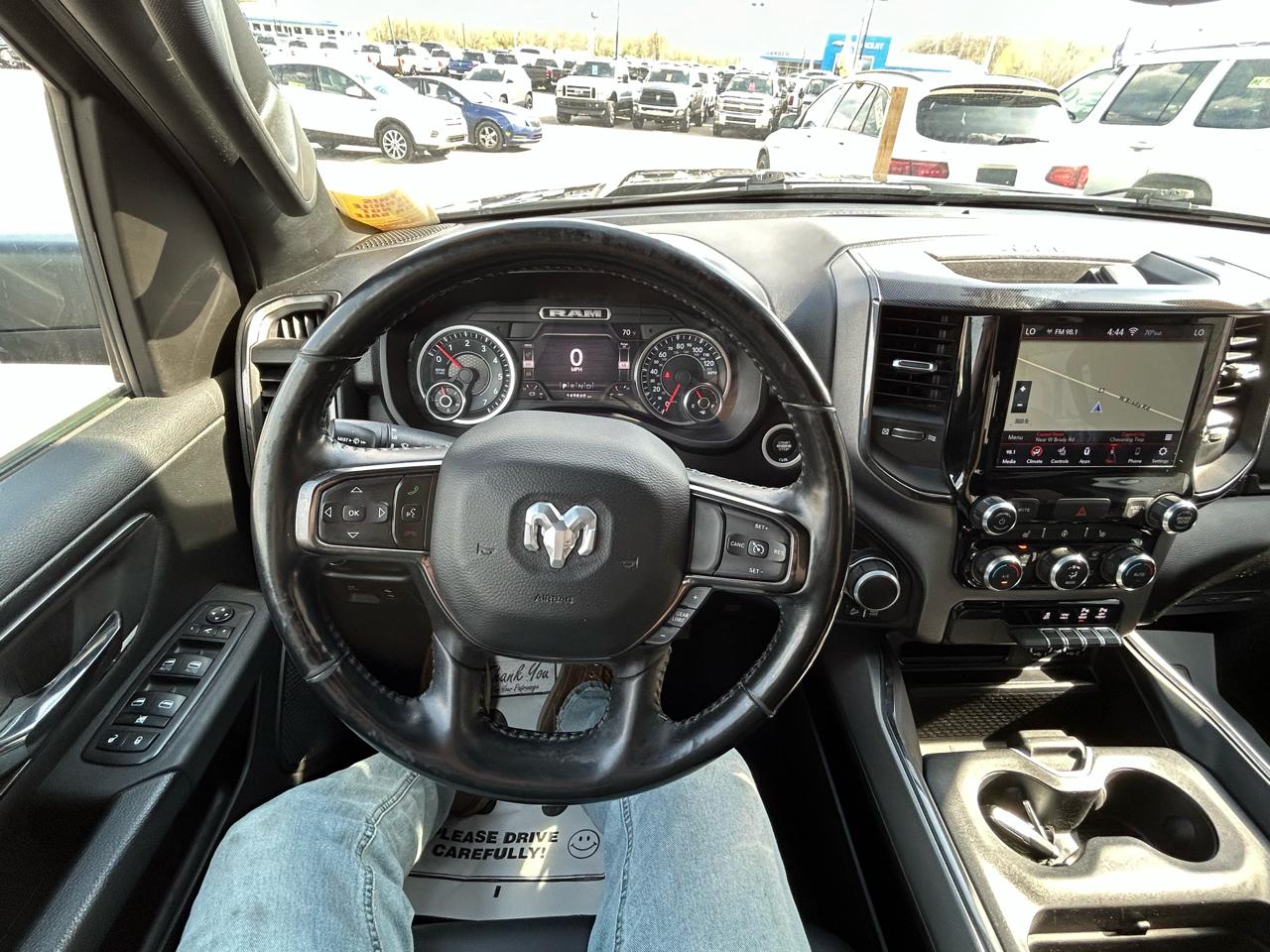 RAM 1500 Big Horn Crew Cab SWB 4WD 2020