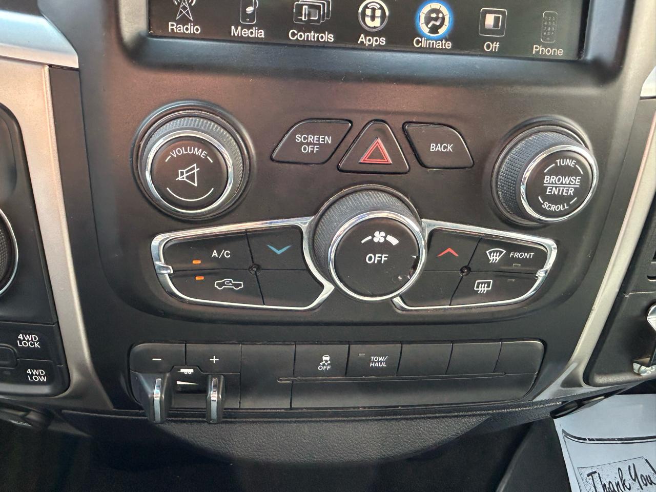 RAM 1500 SLT Crew Cab LWB 4WD 2016