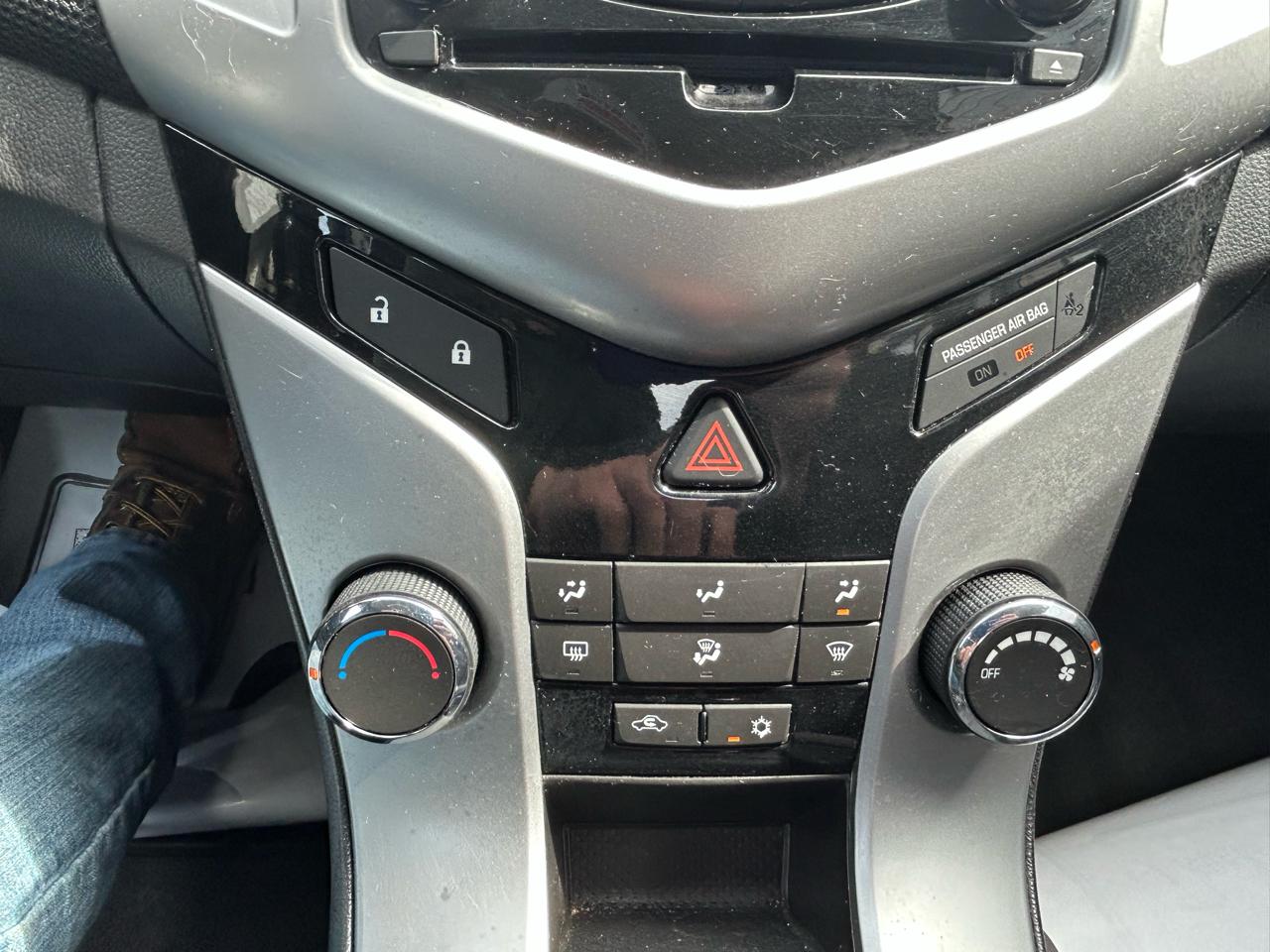 Chevrolet Cruze 1LT Auto 2014