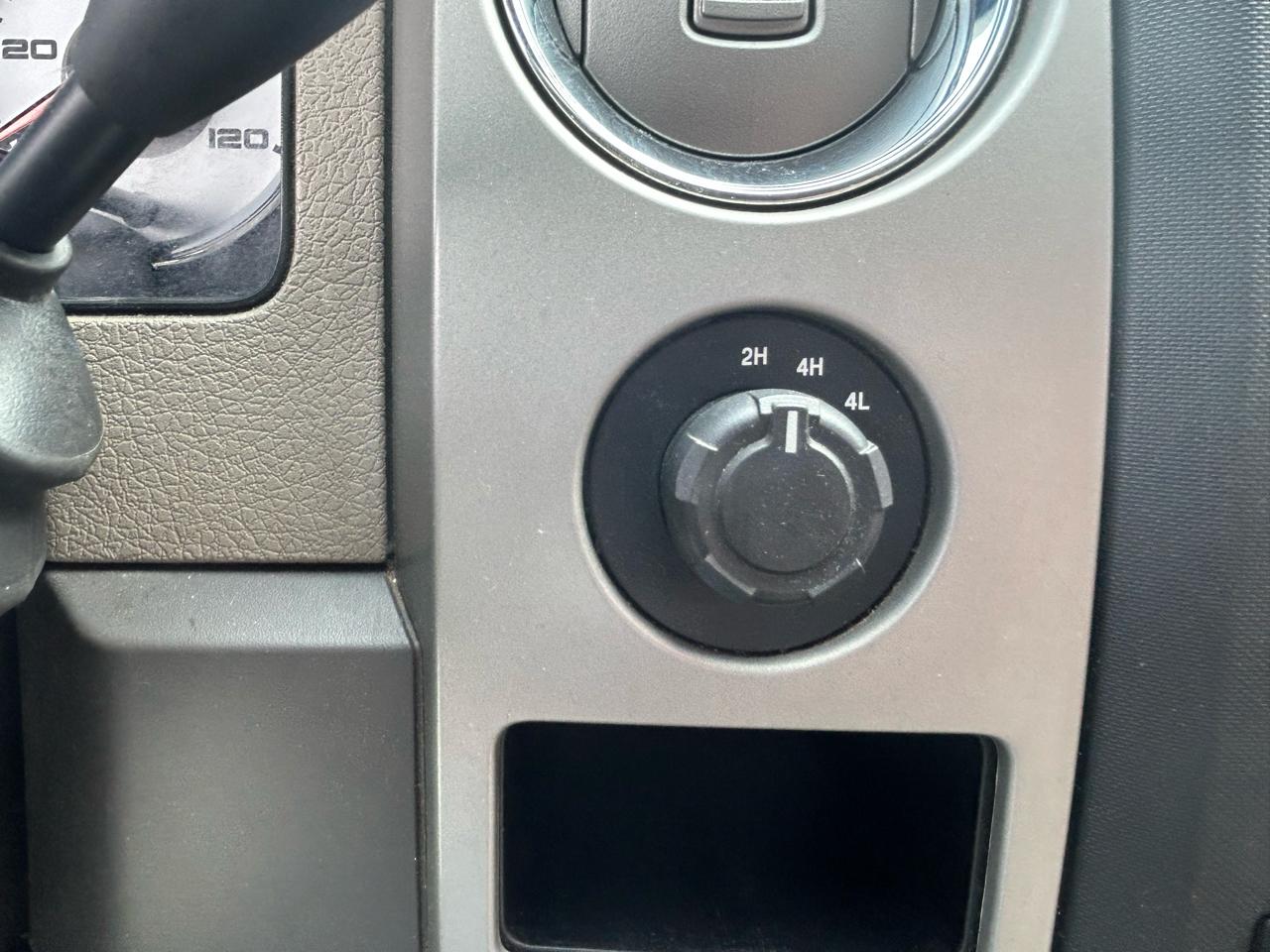 Ford F-150 Lariat SuperCrew 6.5-ft. Bed 4WD 2010