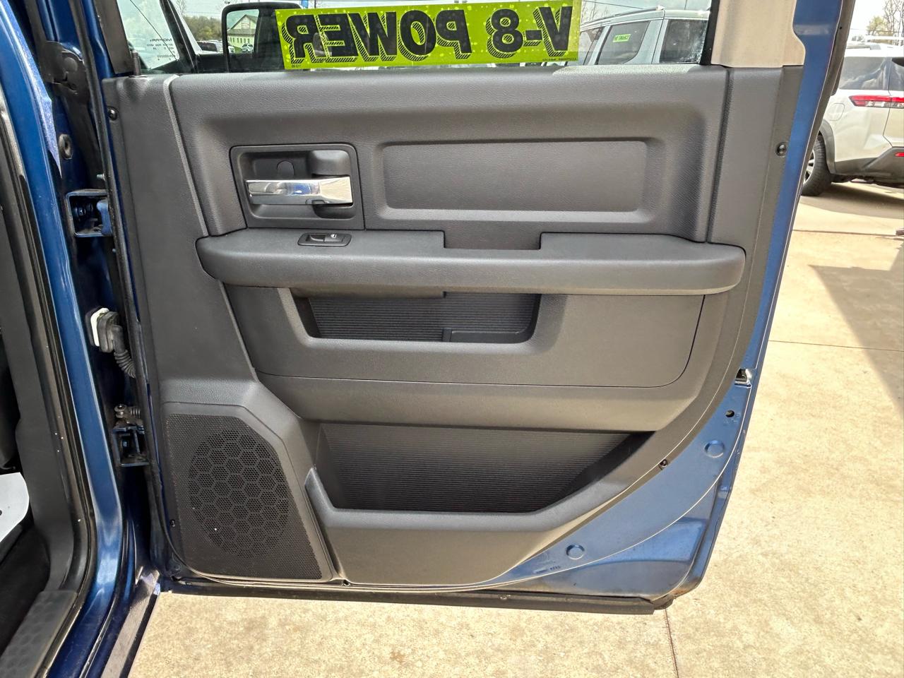 RAM 1500 Sport Crew Cab 4WD 2011
