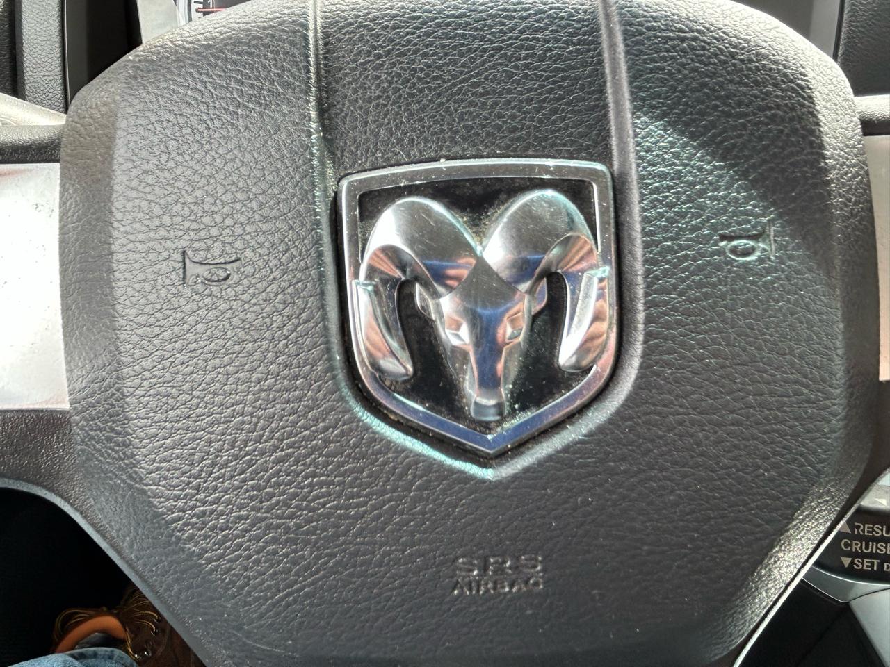 RAM 1500 Sport Crew Cab 4WD 2011