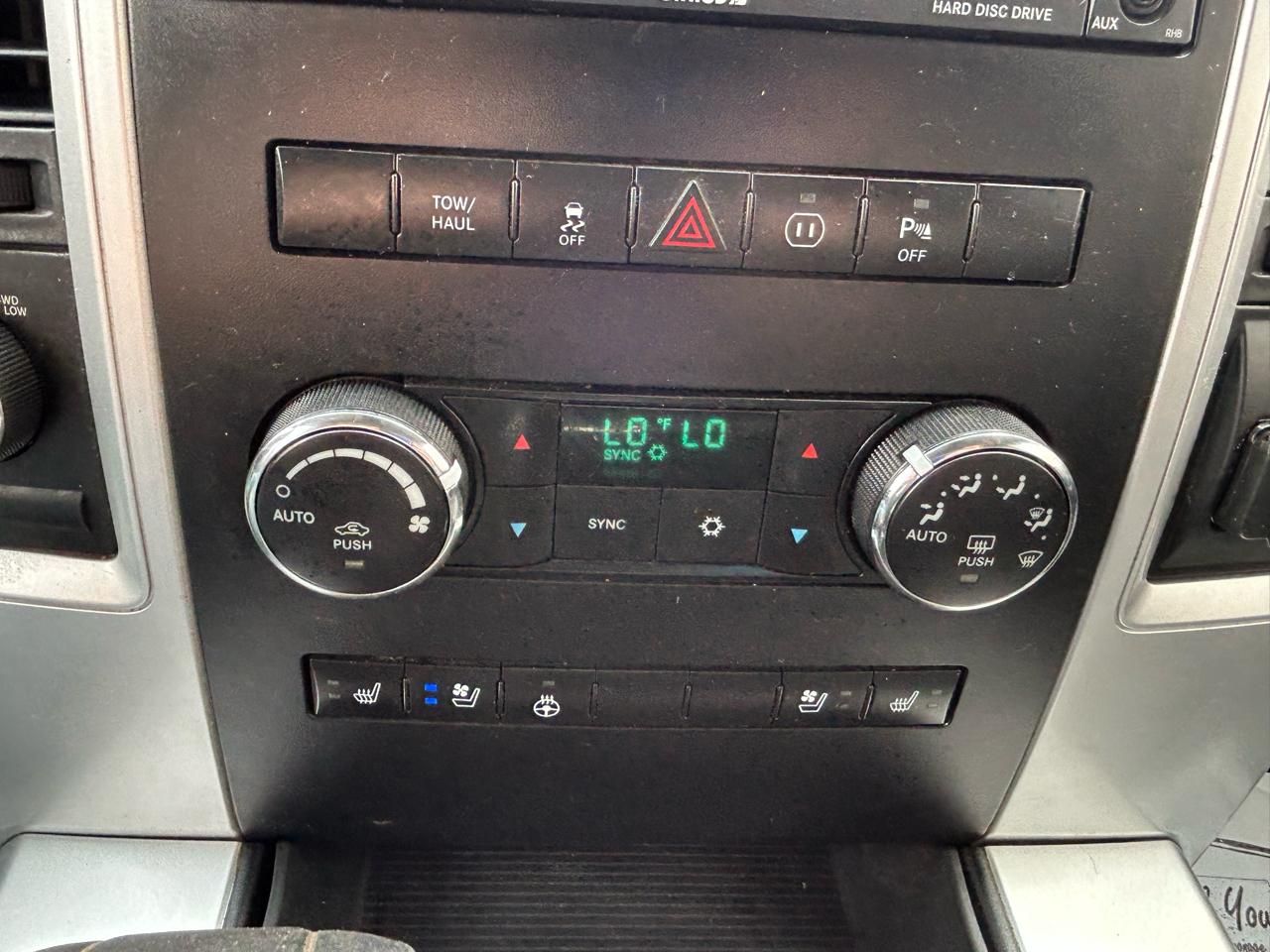 RAM 1500 Sport Crew Cab 4WD 2011