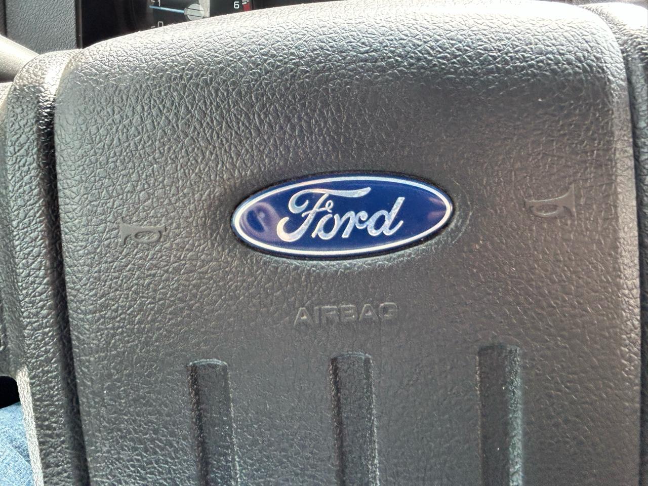 Ford F-250 SD XLT Crew Cab Long Bed 4WD 2014