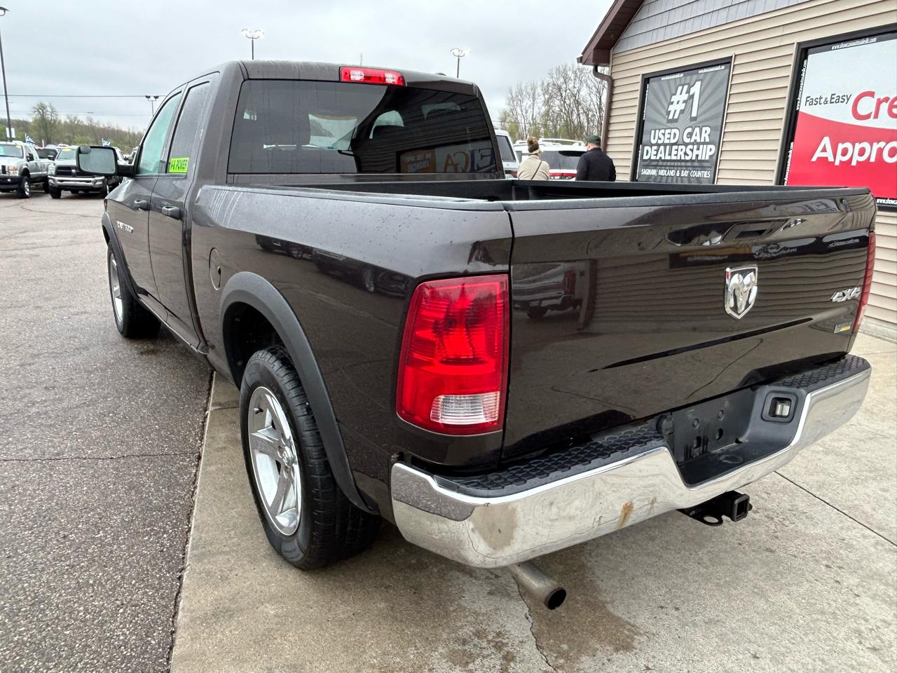RAM 1500 SLT Quad Cab 4WD 2011
