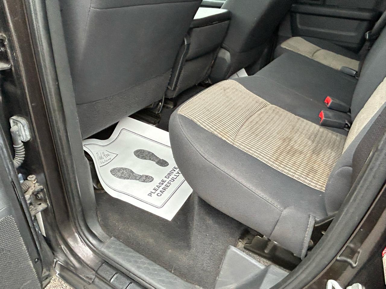 RAM 1500 SLT Quad Cab 4WD 2011