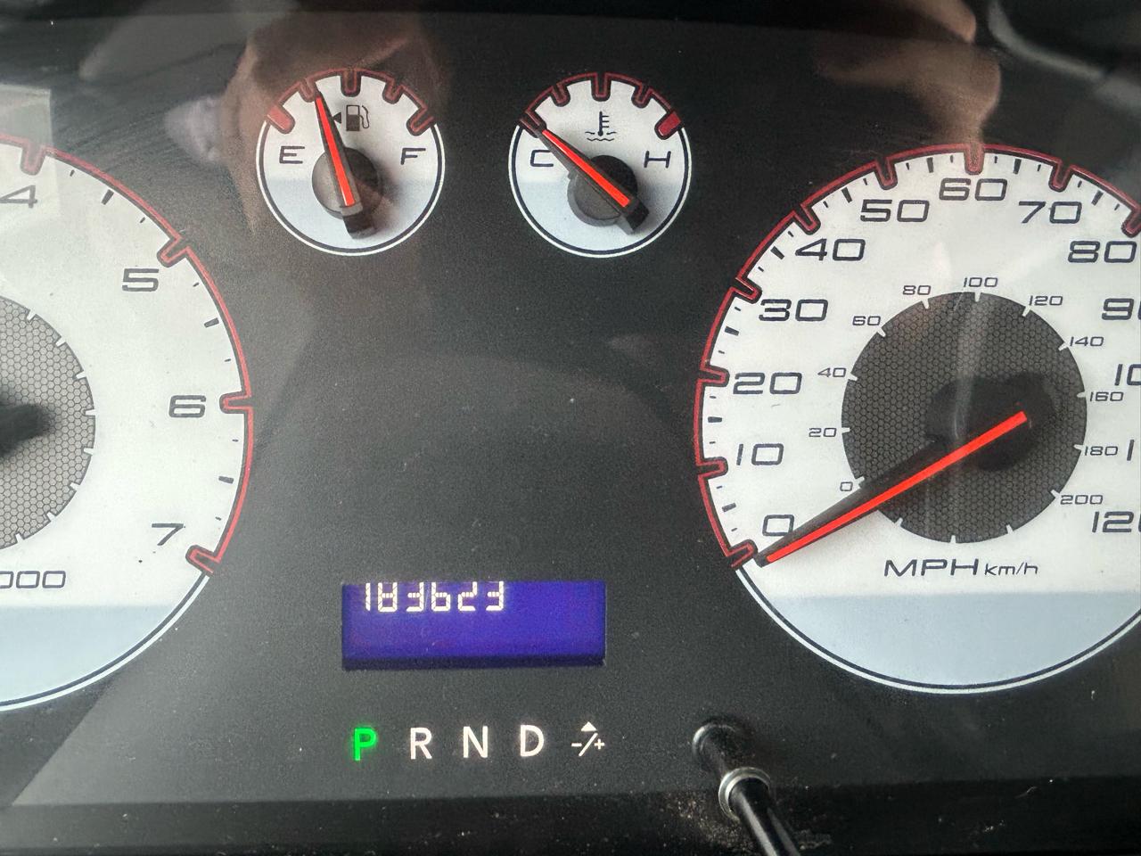 RAM 1500 SLT Quad Cab 4WD 2011