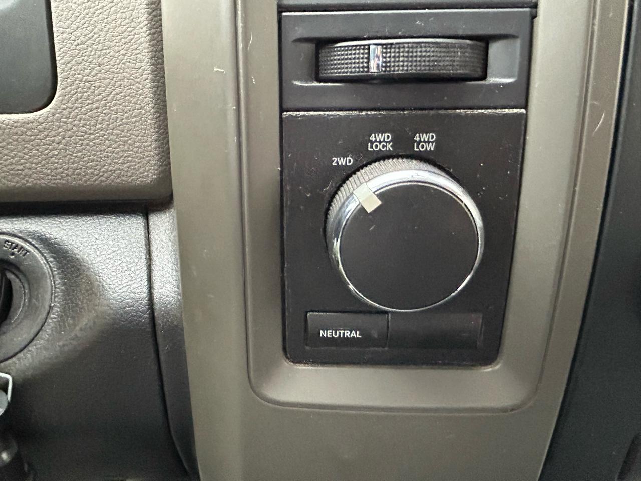 RAM 1500 SLT Quad Cab 4WD 2011