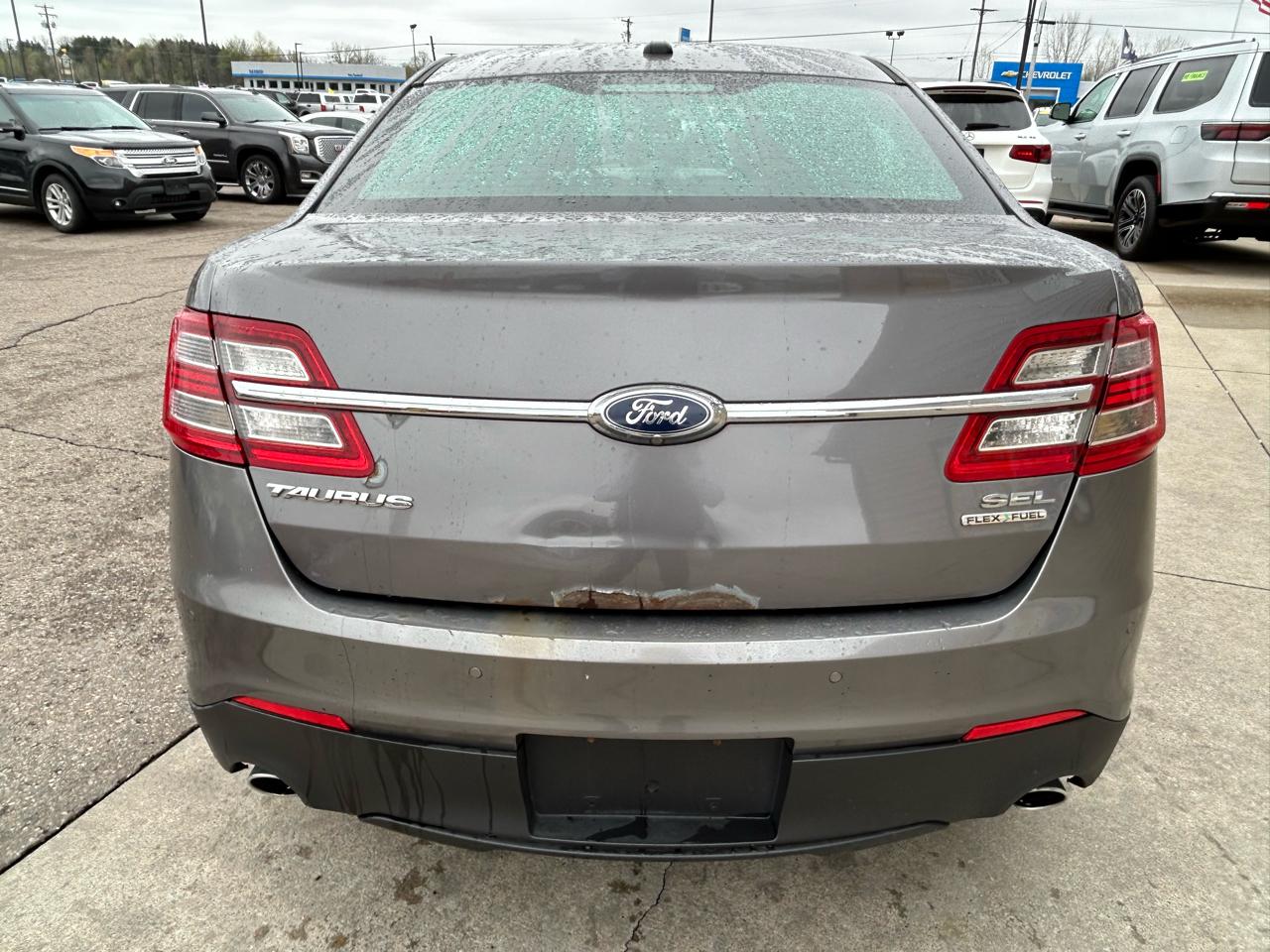 Ford Taurus SEL FWD 2014