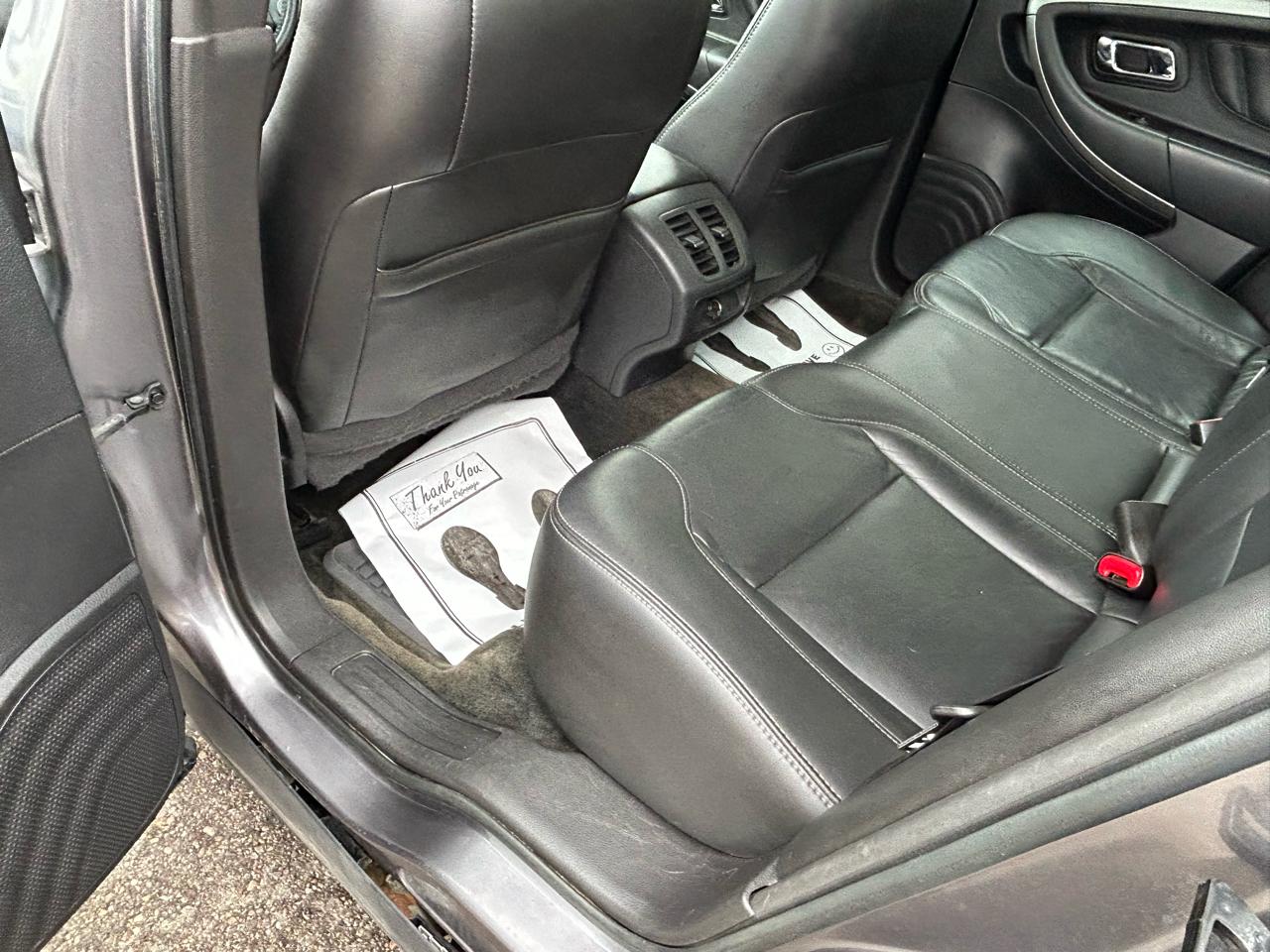 Ford Taurus SEL FWD 2014