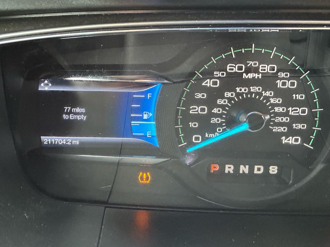 Ford Taurus SEL FWD 2014