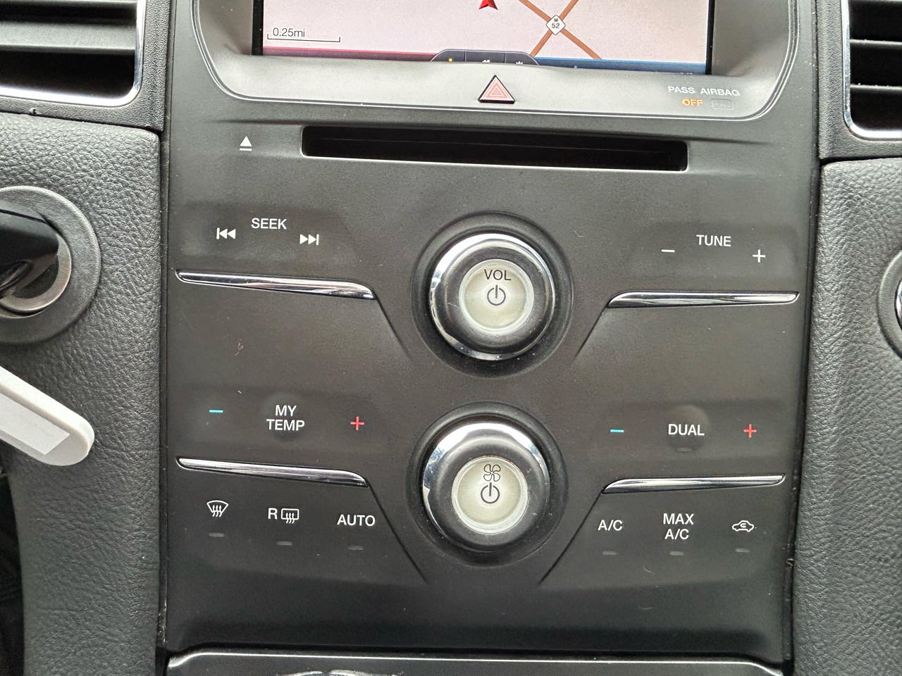 Ford Taurus SEL FWD 2014