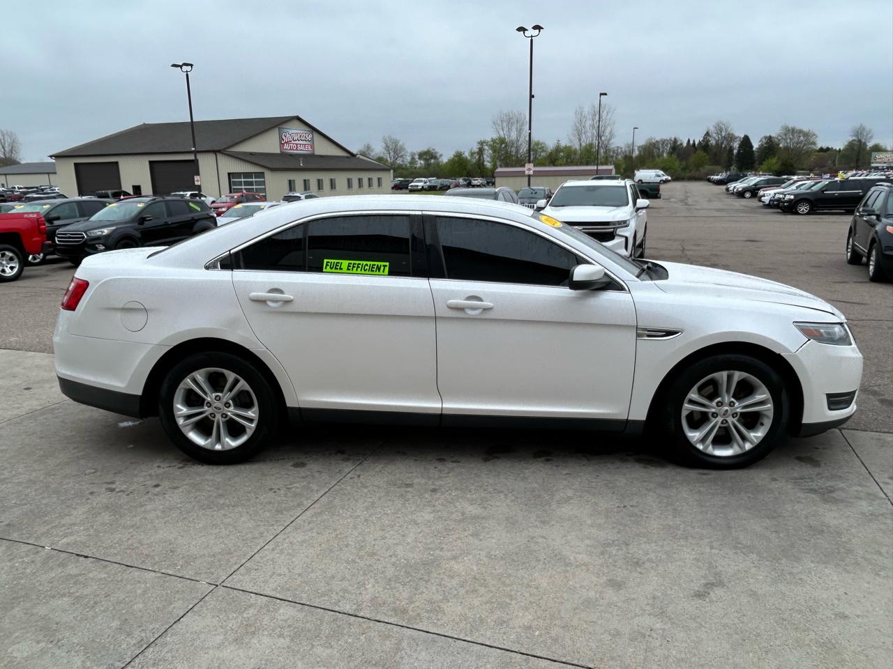 Ford Taurus SEL FWD 2013