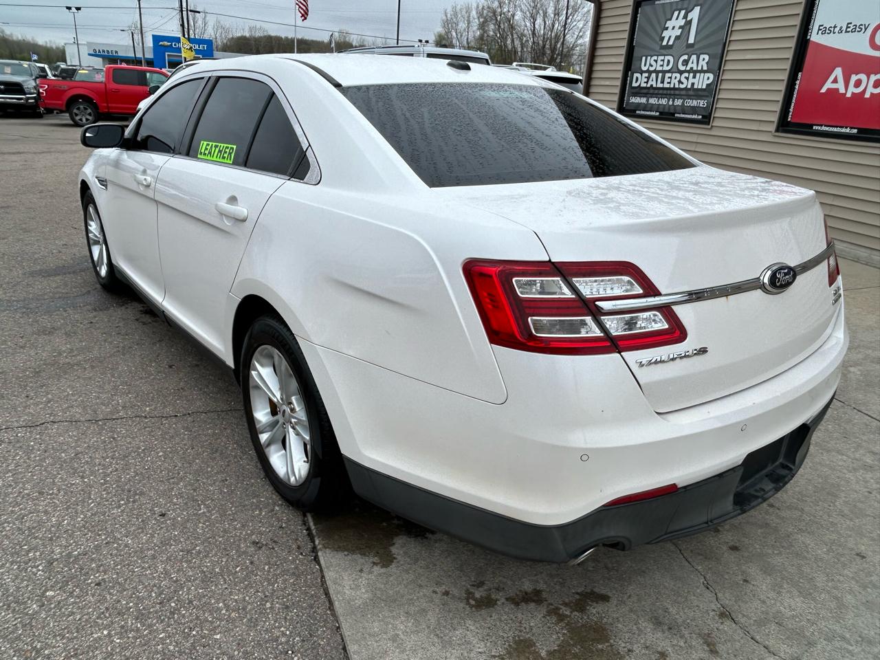Ford Taurus SEL FWD 2013