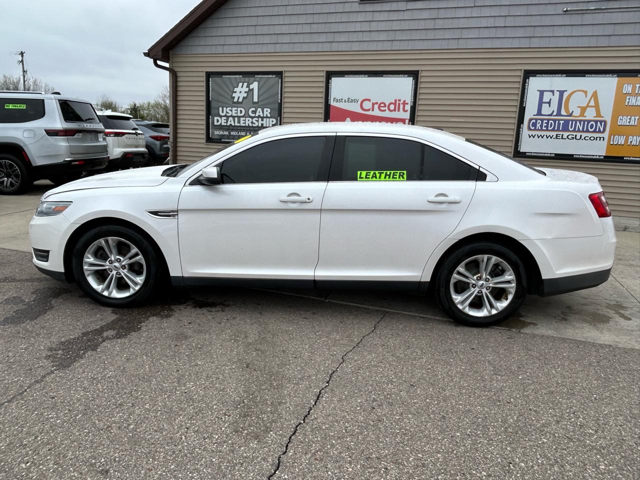 Ford Taurus SEL FWD 2013