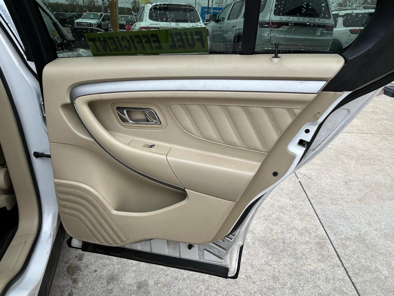 Ford Taurus SEL FWD 2013