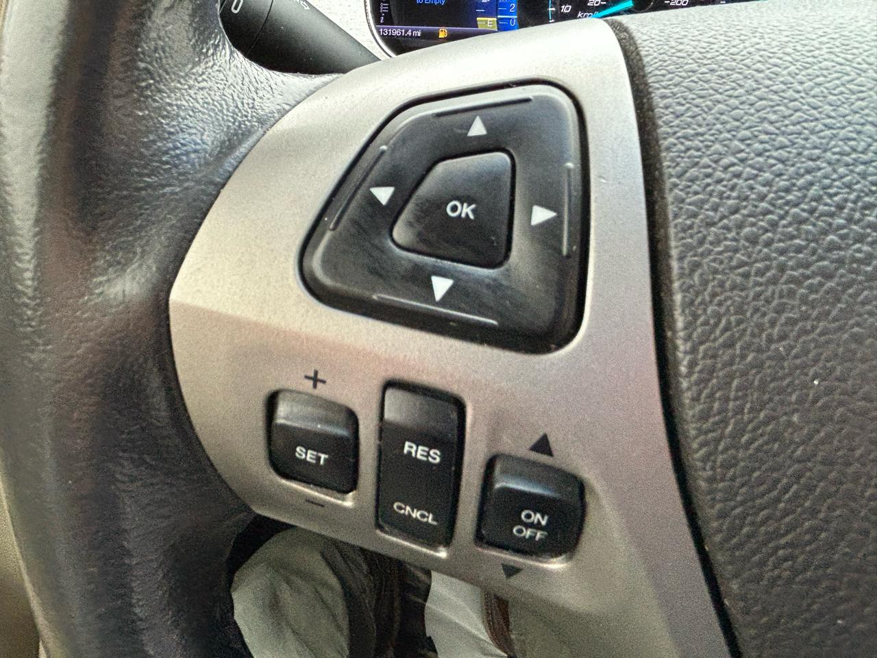 Ford Taurus SEL FWD 2013