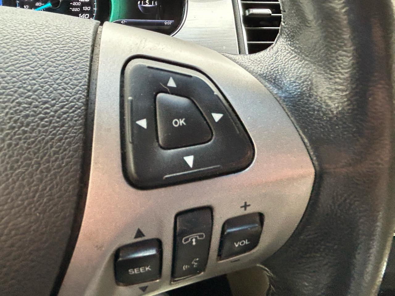 Ford Taurus SEL FWD 2013