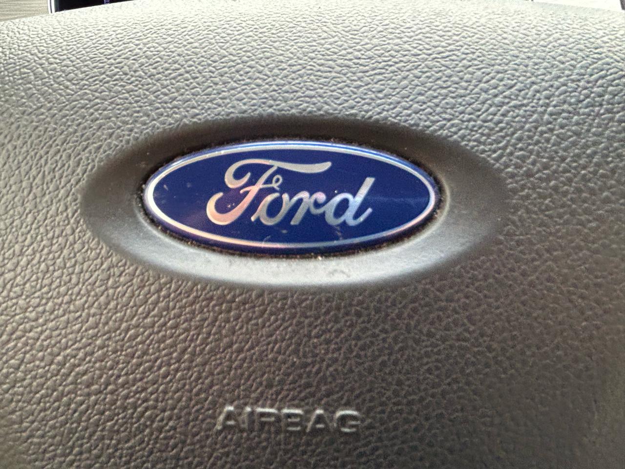 Ford Taurus SEL FWD 2013