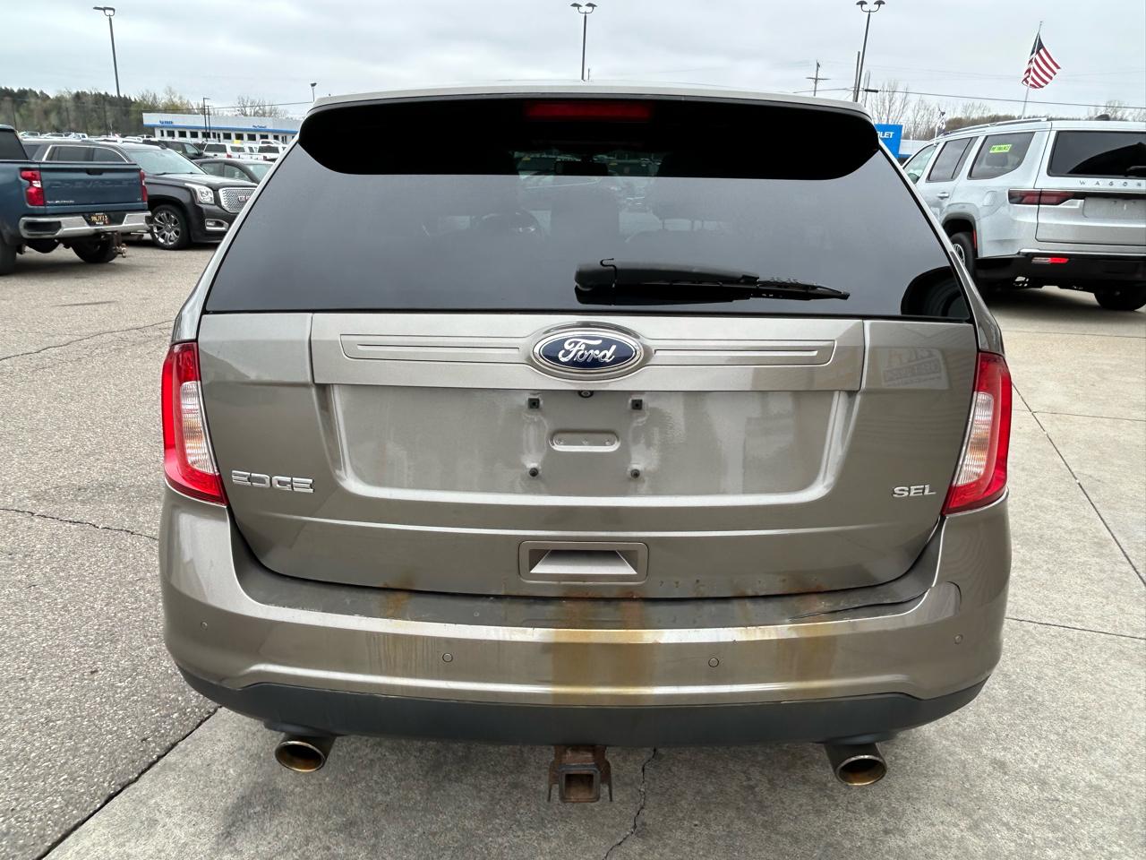 Ford Edge SEL FWD 2013
