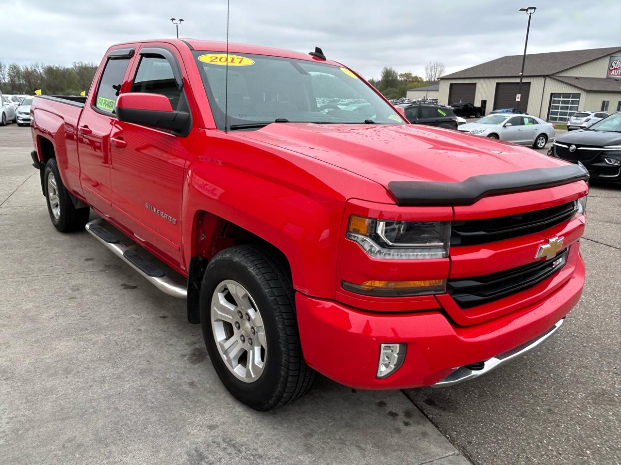 Chevrolet Silverado 1500 LT Double Cab 4WD 2017