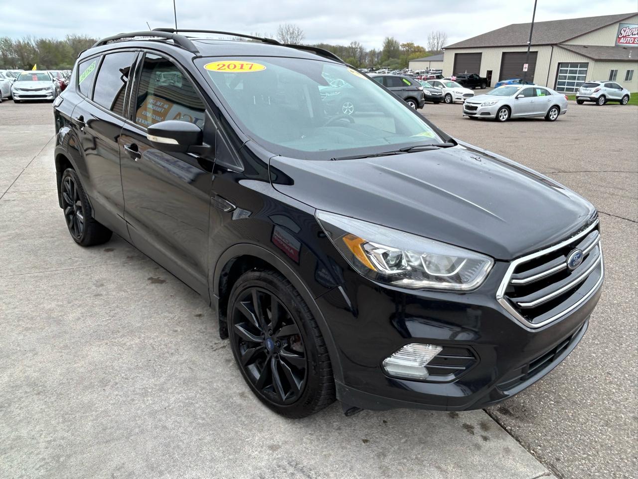 Ford Escape Titanium 4WD 2017