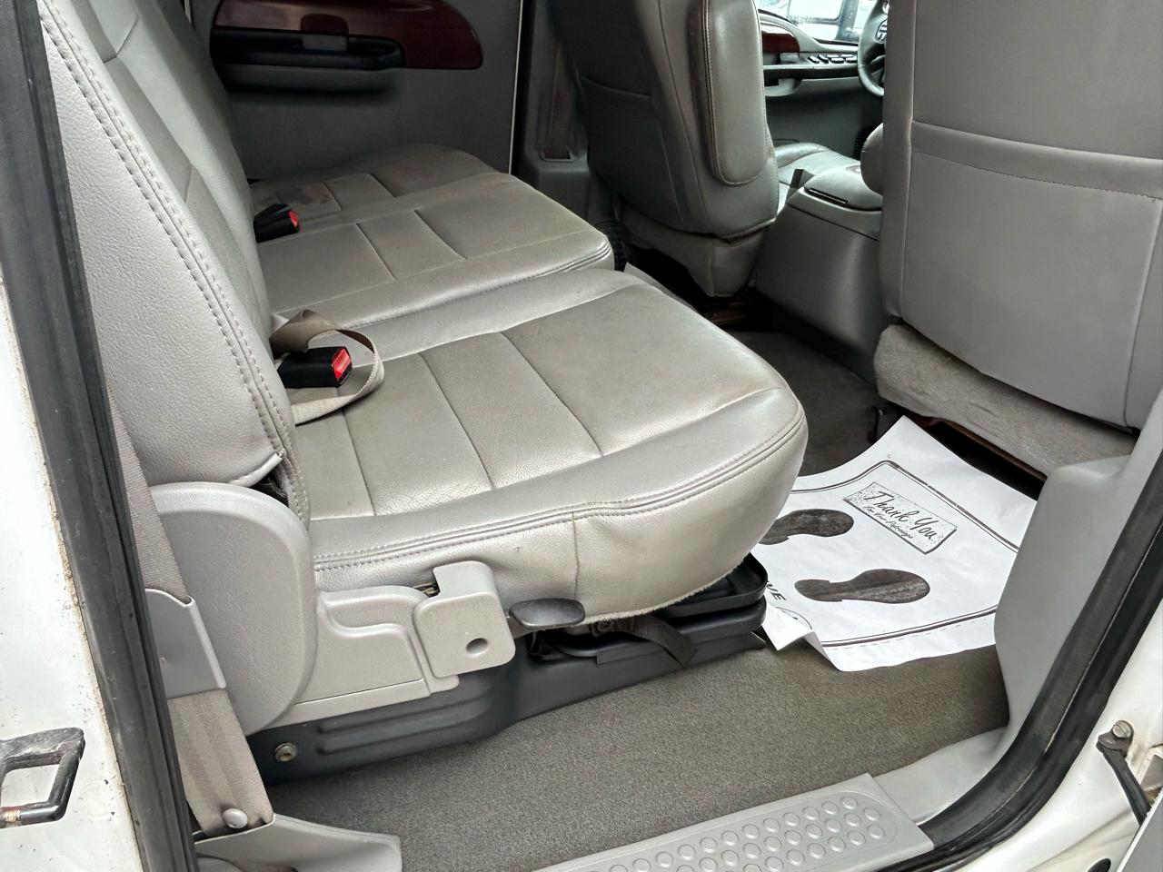 Ford F-350 SD XLT Crew Cab Long Bed 4WD 2006