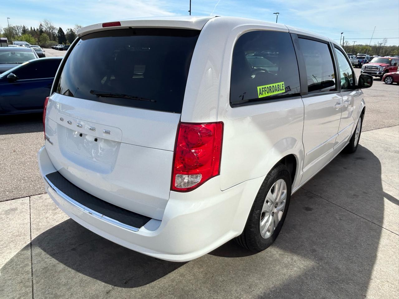 Dodge Grand Caravan SE 2015