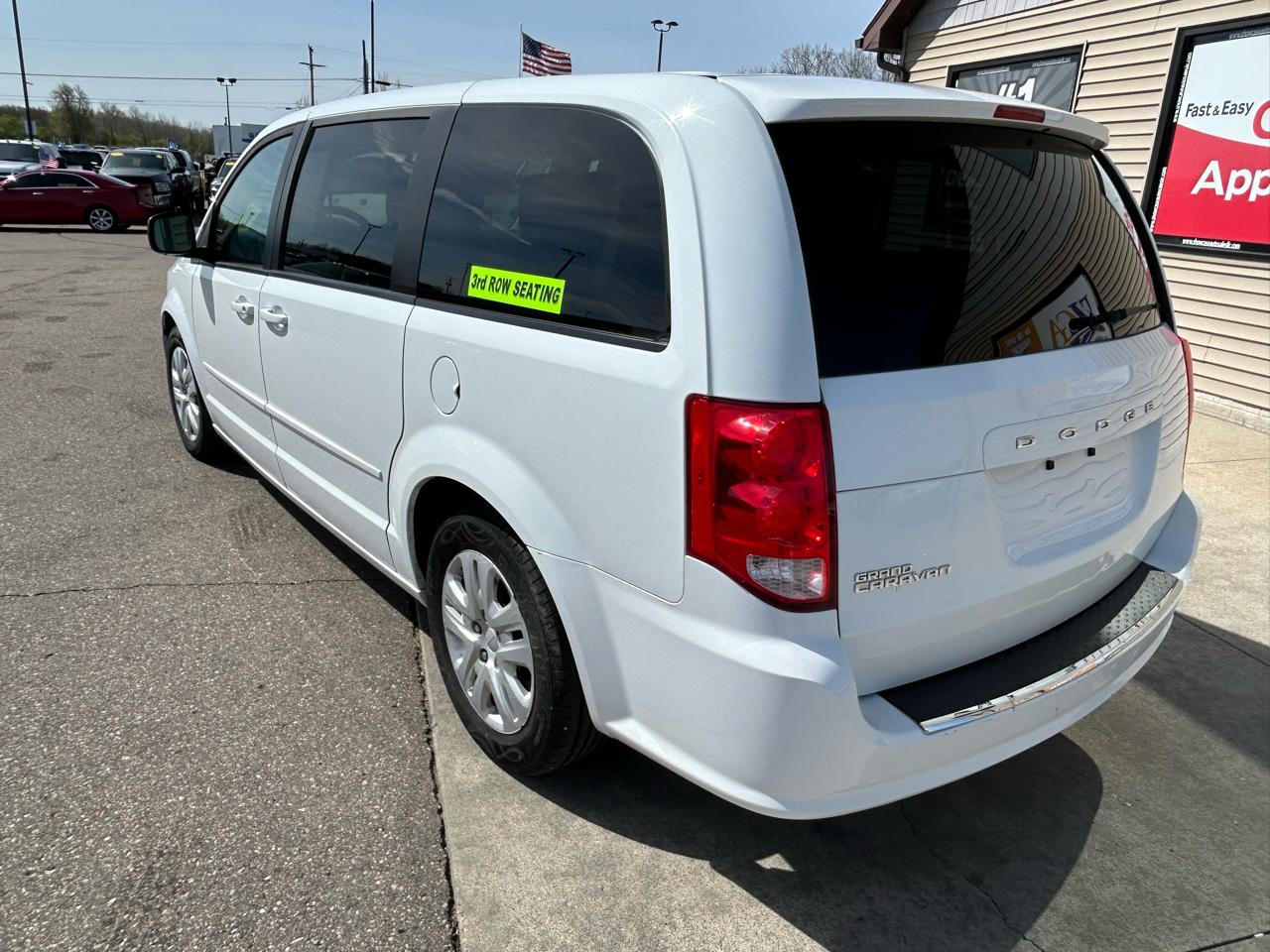 Dodge Grand Caravan SE 2015