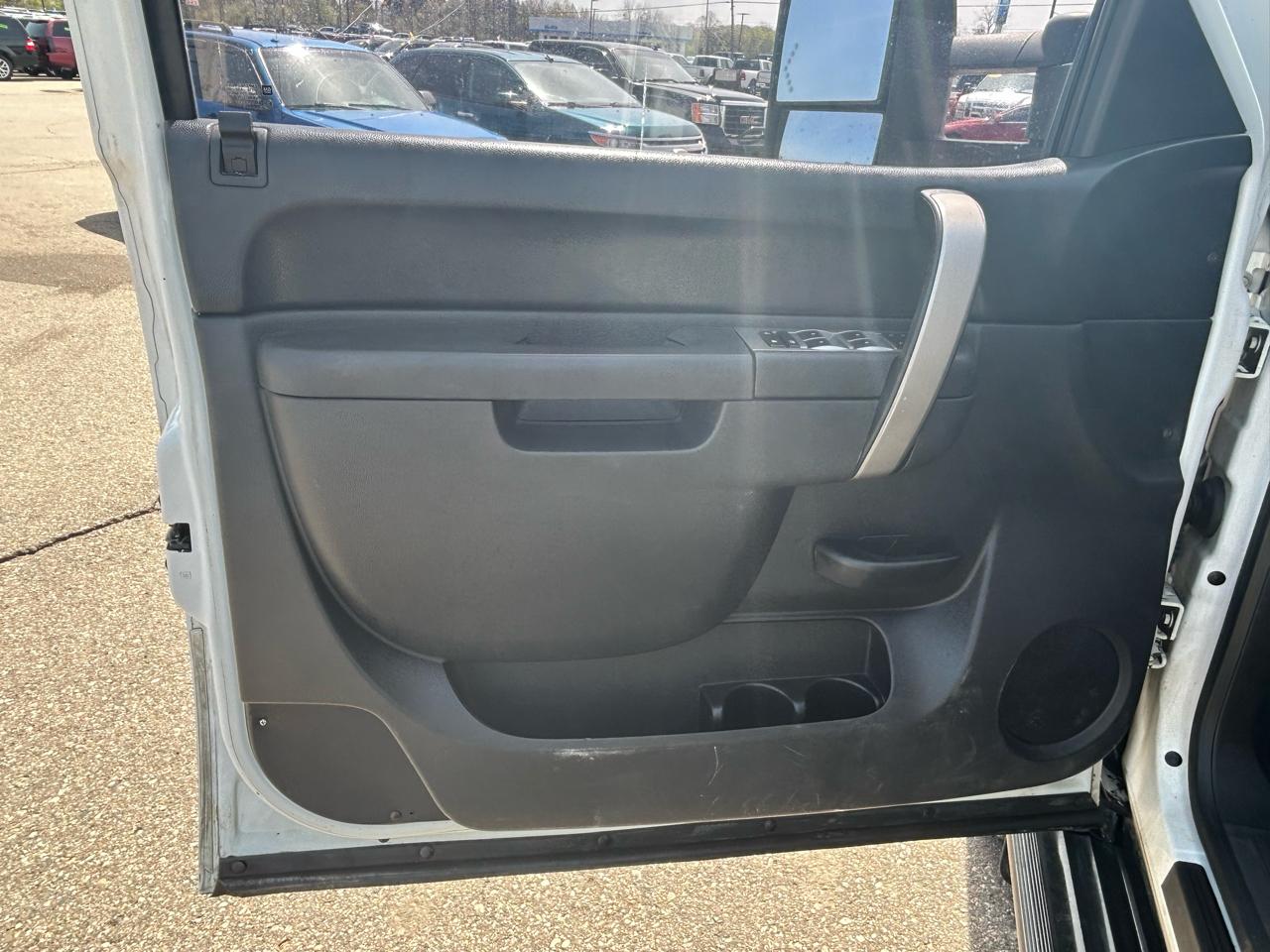 GMC Sierra 2500HD SLE Crew Cab 4WD 2012