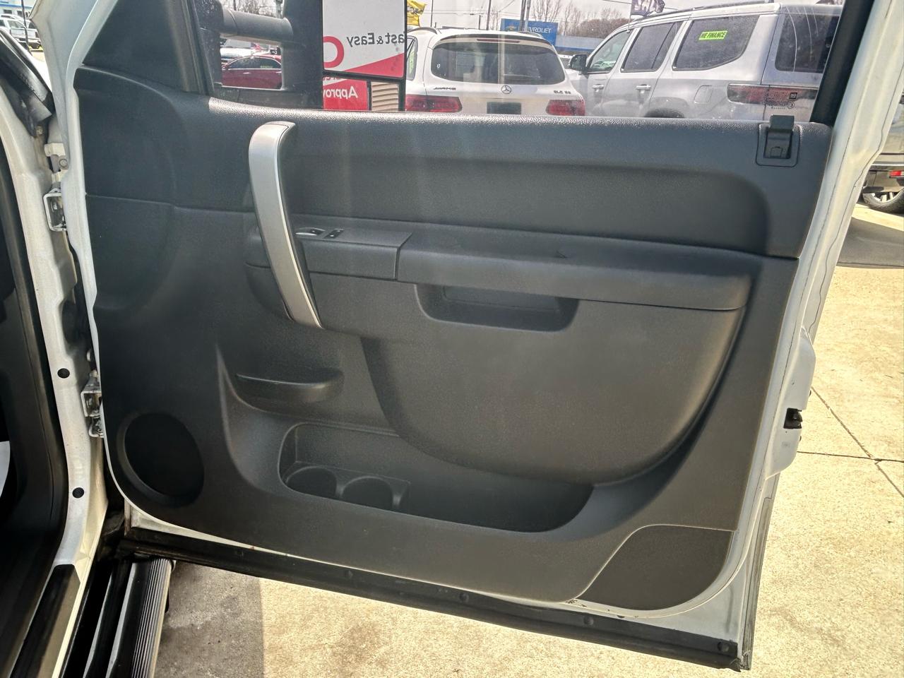 GMC Sierra 2500HD SLE Crew Cab 4WD 2012