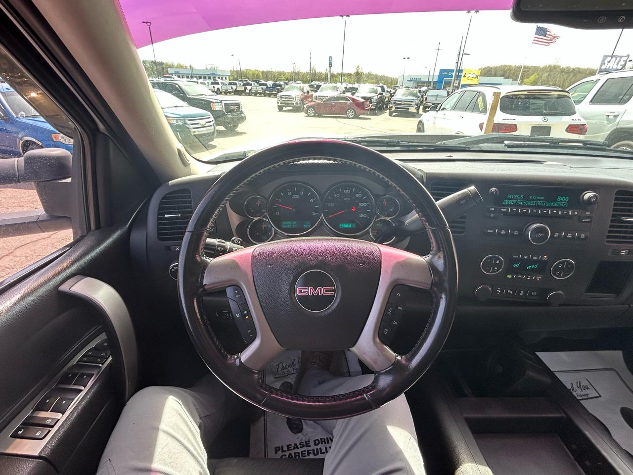 GMC Sierra 2500HD SLE Crew Cab 4WD 2012
