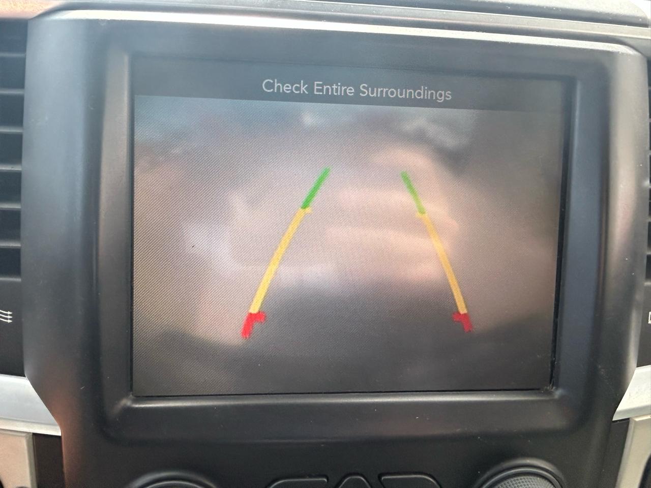 RAM 1500 SLT Crew Cab SWB 4WD 2014