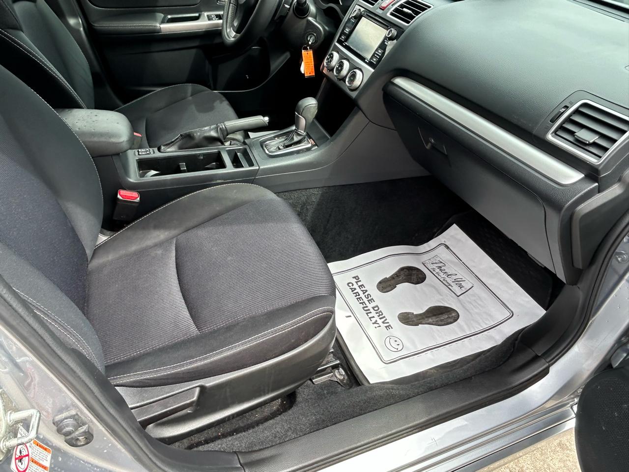 Subaru Impreza 2.0i Limited PZEV 5-Door 2016