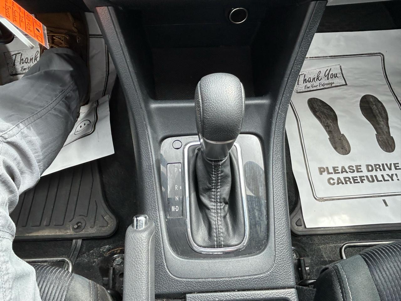 Subaru Impreza 2.0i Limited PZEV 5-Door 2016