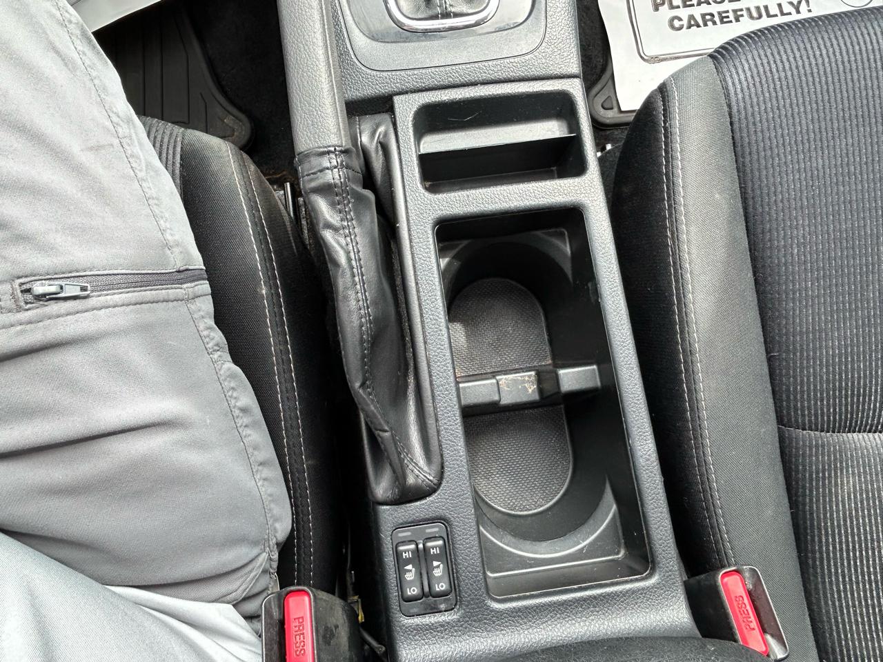 Subaru Impreza 2.0i Limited PZEV 5-Door 2016