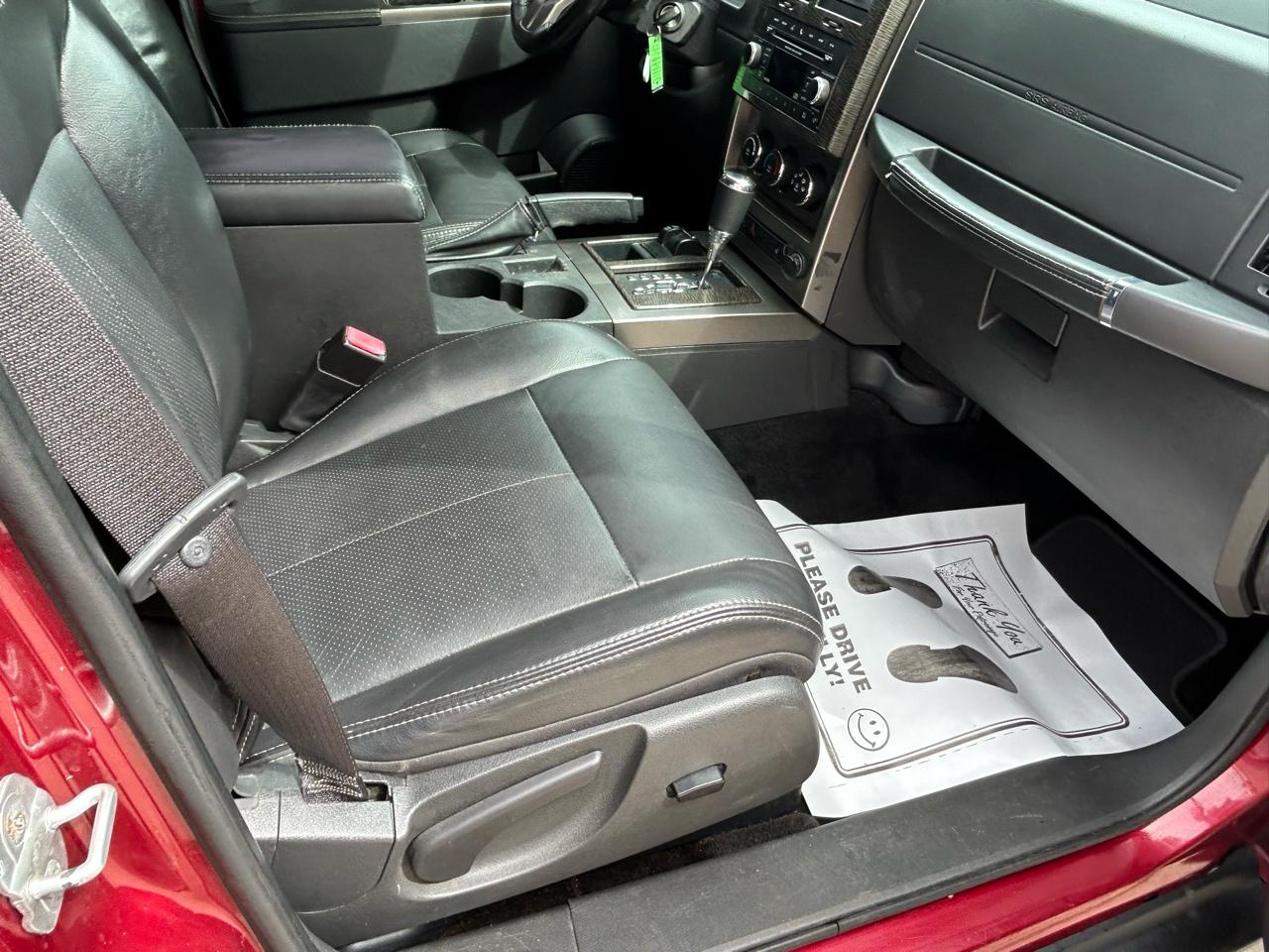 Jeep Liberty Limited 4WD 2012