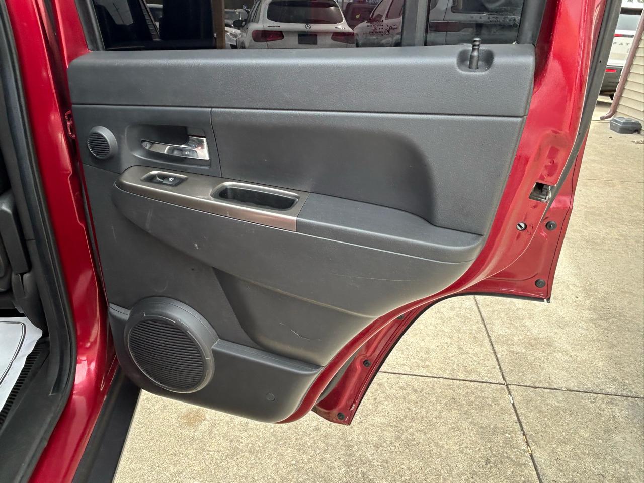 Jeep Liberty Limited 4WD 2012