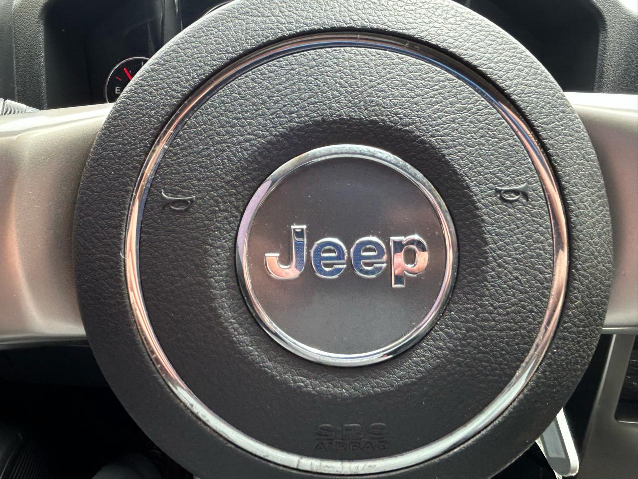 Jeep Liberty Limited 4WD 2012