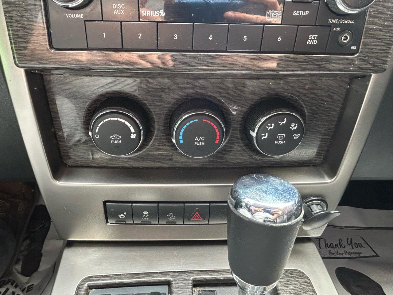 Jeep Liberty Limited 4WD 2012