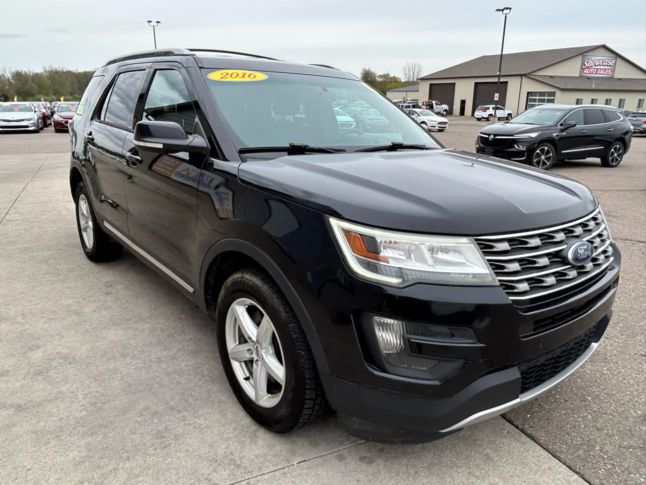 Ford Explorer XLT 4WD 2016