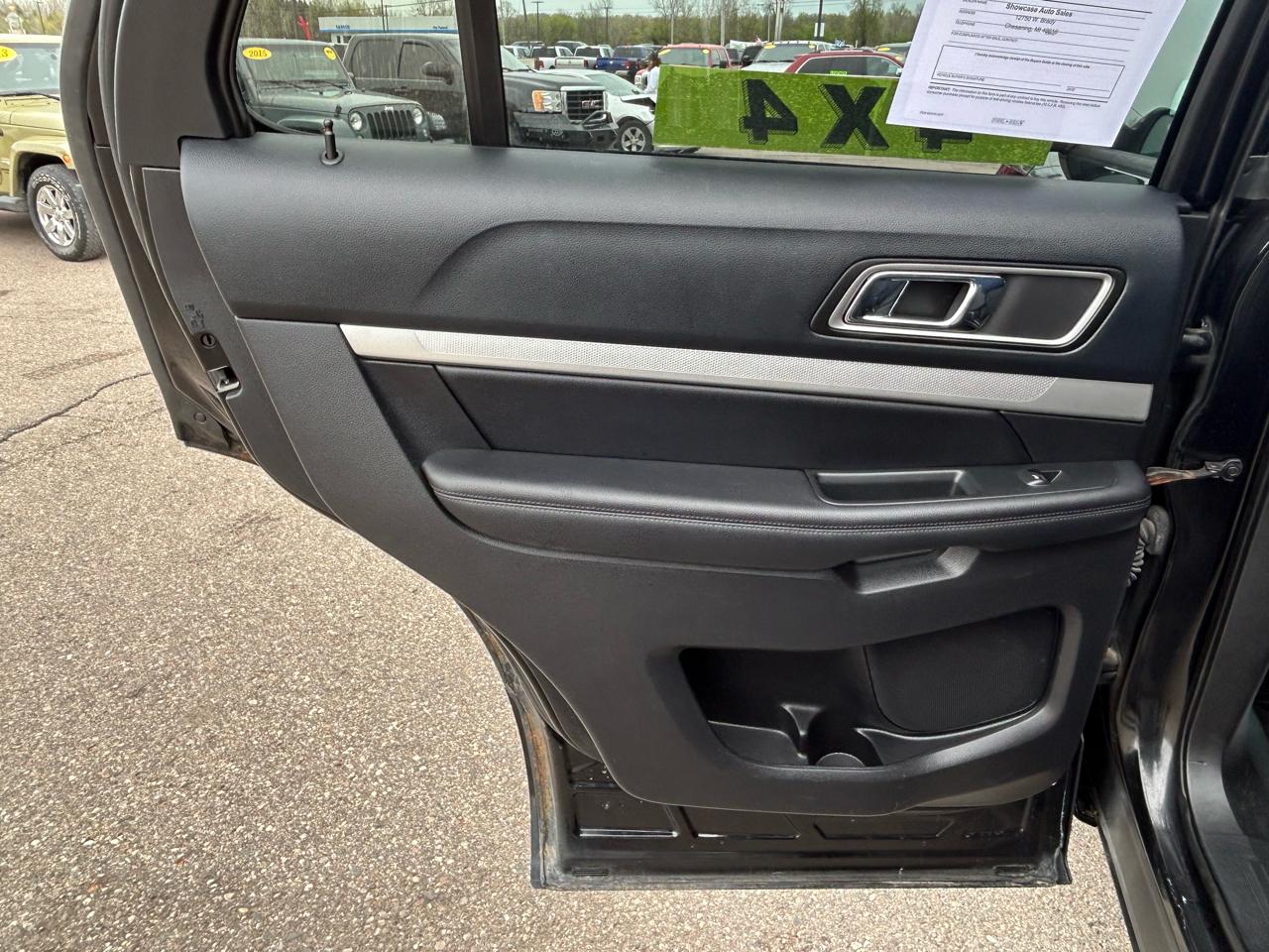 Ford Explorer XLT 4WD 2016