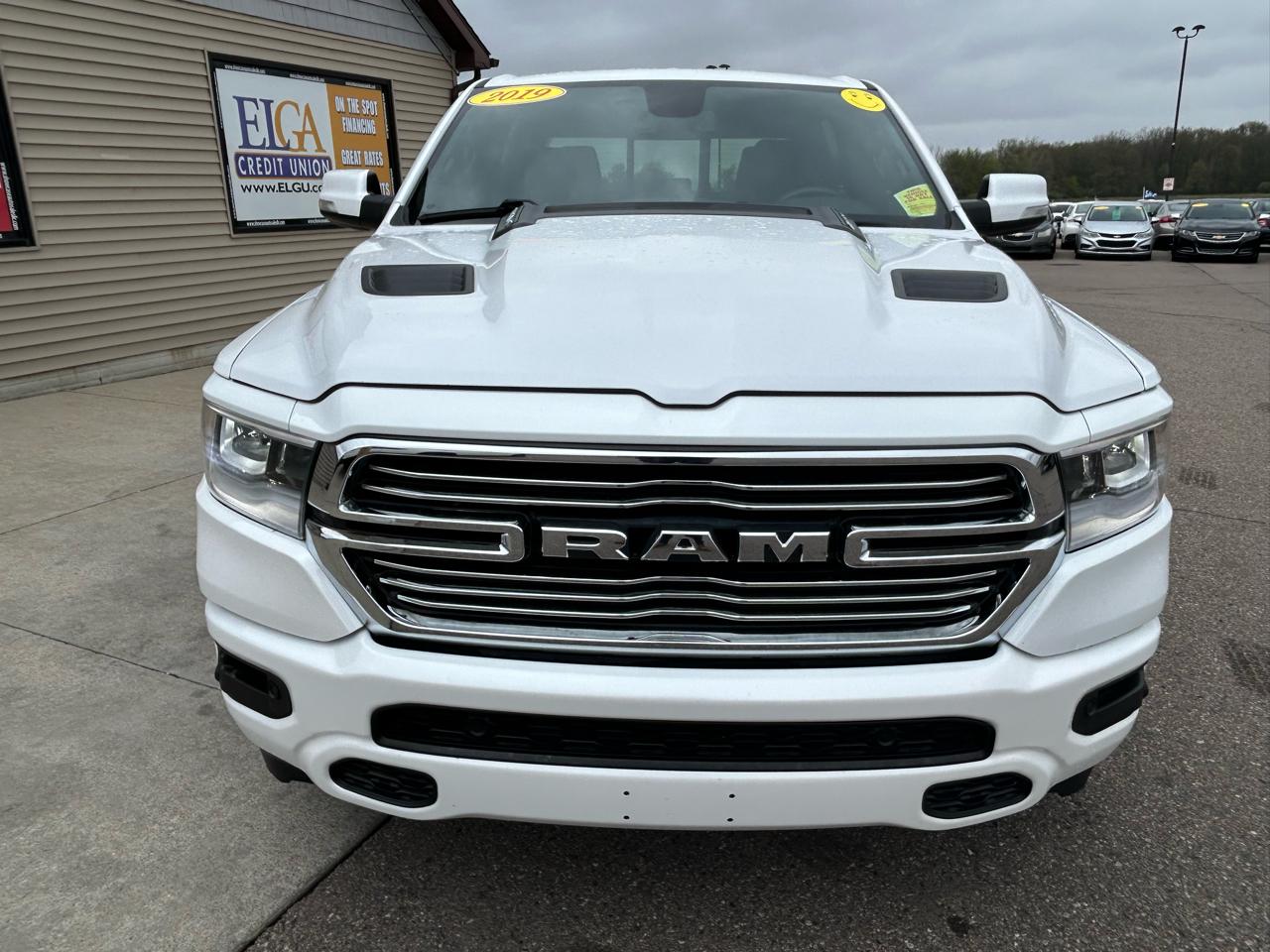 RAM 1500 Laramie Crew Cab SWB 4WD 2019